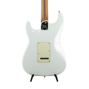 Fender FSR American Ultra HSS Stratocaster Electric Guitar, RW FB, Sonic Blue